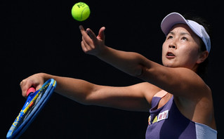 Πενγκ Σουάι: Δημοσιοποιήθηκαν βίντεο από εμφάνισή της σε τουρνουά τένις &#8211; Δεν πείθεται η διεθνής κοινότητα