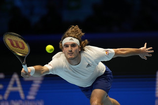 ATP Finals: Ο Στέφανος Τσιτσιπάς «λύγισε» από τον Αντρέι Ρούμπλεφ