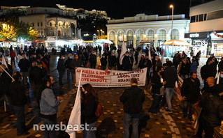 Διαμαρτυρία εμπόρων στο Μοναστηράκι για τα μέτρα για τον κορονοϊό 