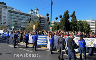 Συγκέντρωση υγειονομικών κατά του υποχρεωτικού εμβολιασμού