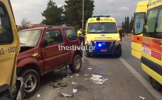 Θεσσαλονίκη: Τζιπάκι σε τροχαίο με σχολικό