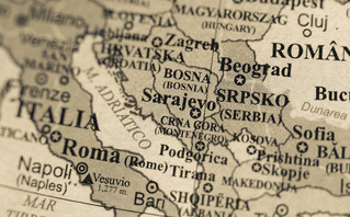 Η Κροατία προειδοποιεί: Κινδυνεύει η δημοκρατία στα Δυτικά Βαλκάνια