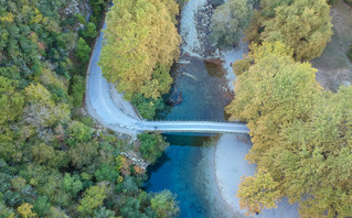 Η γέφυρα της Αρίστης από ψηλά