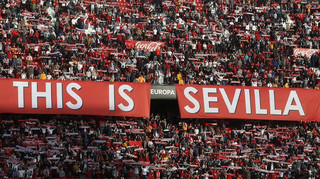 Σεβίλλη: Οι οργανωμένοι οπαδοί της μάζεψαν παιχνίδια για παιδιά που τα έχουν ανάγκη