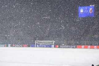 Champions League: Αναβλήθηκε το Αταλάντα-Βιγιαρεάλ λόγω της έντονης χιονόπτωσης στο Μπέργκαμο