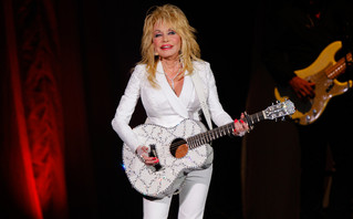 Ντόλι Πάρτον (Dolly Parton) Ντόλι Πάρτον (Dolly Parton)