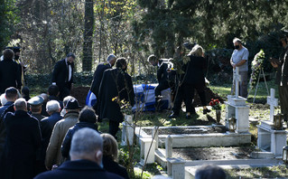 Κηδεία Κάρολου Παπούλια