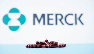 Κορονοϊός: Το αντιικό χάπι της Merck δεν μείωσε τον κίνδυνο νοσηλείας στο κύμα της Όμικρον