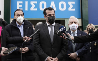 Εγκαίνια του νέου Mega Εμβολιαστικού Κέντρου στη Γλυφάδα από τον υπουργό Υγείας Θάνο Πλεύρη Εγκαίνια του νέου Mega Εμβολιαστικού Κέντρου στη Γλυφάδα από τον υπουργό Υγείας Θάνο Πλεύρη
