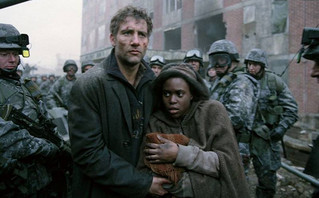 Σκηνή από την ταινία Children of Men Σκηνή από την ταινία Children of Men