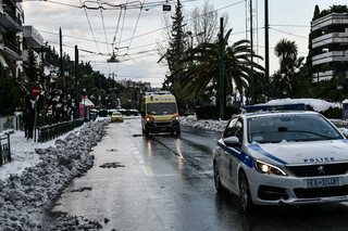 Κακοκαιρία Ελπίδα: Ανοικτοί και προσβάσιμοι οι κεντρικοί δρόμοι της Αθήνας προς τα νοσοκομεία