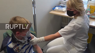 Γερμανία: Παιδιά 5-11 ετών εμβολιάστηκαν κατά λάθος κατά της COVID-19 με δόση που προορίζεται για τους ενηλίκους