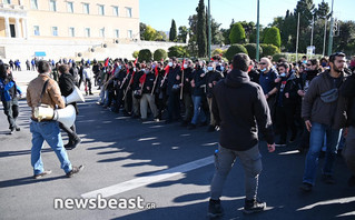 Πανεκπαιδευτικό συλληλητήριο είναι σε εξέλιξη αυτή την ώρα στο κέντρο της Αθήνας