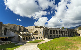 Βυζαντινό Μουσείο και το Μουσείο Αργυροτεχνίας στο Κάστρο Ιωαννίνων
