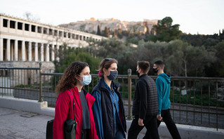Στιγμιότυπο από τη ζωή στην Αθήνα, εν μέσω της πανδημίας του κορονοϊού Στιγμιότυπο από τη ζωή στην Αθήνα, εν μέσω της πανδημίας του κορονοϊού