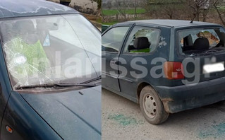 Διέλυσε το αυτοκίνητο με τσεκούρι θέλοντας να επιτεθεί στον οδηγό Διέλυσε το αυτοκίνητο με τσεκούρι θέλοντας να επιτεθεί στον οδηγό