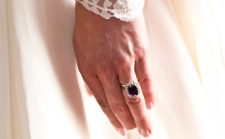 Το δαχτυλίδι της πριγκίπισσας Νταϊάνα στο χέρι της Κέιτ