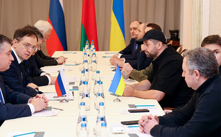 «Ώρα μηδέν» για τις διαπραγματεύσεις Ρωσίας – Ουκρανίας