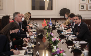 Μητσοτάκης και Τζουκάνοβιτς στο Μέγαρο Μαξίμου Μητσοτάκης και Τζουκάνοβιτς στο Μέγαρο Μαξίμου