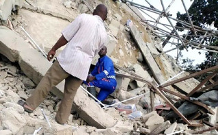 Τουλάχιστον δύο νεκροί από κατάρρευση κτιρίου στη Νιγηρία
