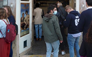 Θεσσαλονίκη: Πώς ο μαζικός εμβολιασμός οδήγησε στο πορτογαλικό «θαύμα» κατά της Covid-19- Τι λέει στο «Πρακτορείο FM» Έλληνας γιατρός, επ. καθηγητής του Πανεπιστήμιου Minho Θεσσαλονίκη: Πώς ο μαζικός εμβολιασμός οδήγησε στο πορτογαλικό «θαύμα» κατά της Covid-19- Τι λέει στο «Πρακτορείο FM» Έλληνας γιατρός, επ. καθηγητής του Πανεπιστήμιου Minho
