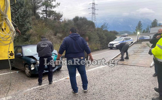 Λαμία: Σοβαρό τροχαίο με τρεις τραυματίες