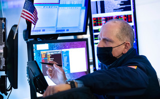 Εργαζόμενος στη Wall Street Εργαζόμενος στη Wall Street
