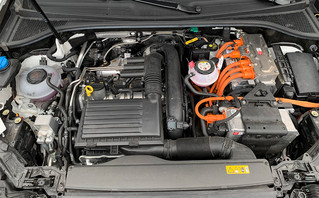 Audi Q3 45 TFSI e Audi Q3 45 TFSI e