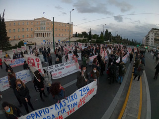 Συγκέντρωση της ΟΓΕ στο Σύνταγμα για την 8η Μάρτη