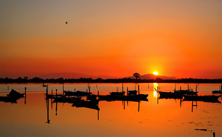 Ηλιοβασίλεμα στη λιμνοθάλασσα του Μεσολογγίου