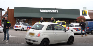 Ολλανδία: Δύο νεκροί από πυροβολισμούς μέσα σε εστιατόριο McDonald’s