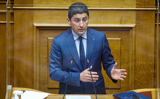 Ο Λευτέρης Αυγενάκης στη Βουλή για την Ουκρανία