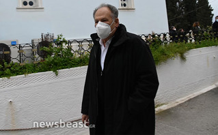 Κηδεία Δημήτρη Τσοβόλα Κηδεία Δημήτρη Τσοβόλα