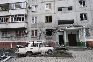 Πόλεμος στην Ουκρανία: «Το τάγμα Αζόφ πυροβόλησε πολίτες που προσπαθούσαν να φύγουν από τη Μαριούπολη»