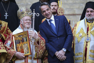 Ο Κυριάκος Μητσοτάκης με τον Οικουμενικό Πατριάρχη στην Κωνσταντινούπολη