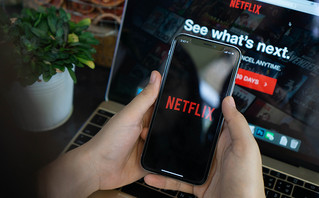Netflix: Το tweet για το «μοίρασμα κωδικών» το 2017 που εξόργισε το Twitter