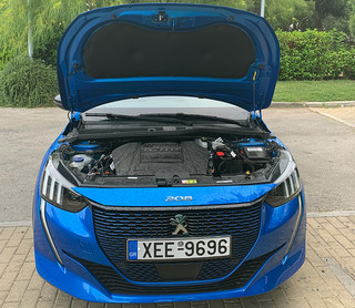 peugeot 208 peugeot 208