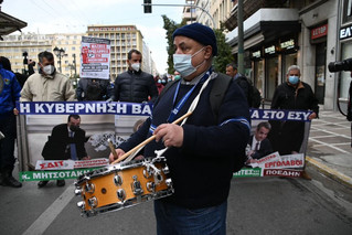 ΠΟΕΔΗΝ: Στάση εργασίας και συγκέντρωση στο υπουργείο Υγείας