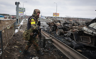 Πόλεμος στην Ουκρανία: Kλιμάκωση με σφοδρές επιθέσεις σε Χάρκοβο και Κίεβο