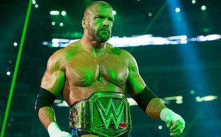 Αποσύρεται από το pro wrestling ο Triple H λόγω καρδιακών προβλημάτων