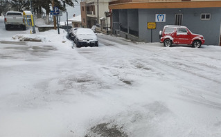 «Στα λευκά» το πρωί της Τρίτης τα ορεινά στην Π.Ε. Λάρισας «Στα λευκά» το πρωί της Τρίτης τα ορεινά στην Π.Ε. Λάρισας
