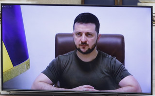 Ομιλία Βολοντίμιρ Ζελένσκι στην ελληνική Βουλή Ομιλία Βολοντίμιρ Ζελένσκι στην ελληνική Βουλή