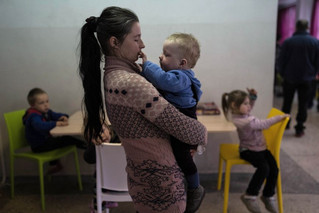 Ukrainian secret services: Wives of Russian soldiers give them “ok” to rape Ukrainian women