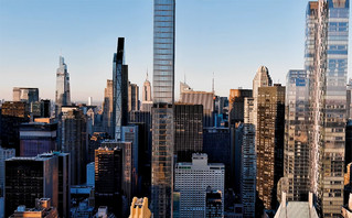 Ο πιο «αδύνατος» ουρανοξύστης στον κόσμο