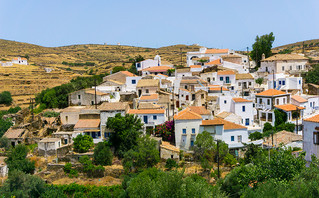 Η Δρυοπίδα στην Κύθνο από ψηλά Η Δρυοπίδα στην Κύθνο από ψηλά