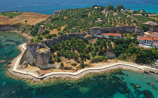 Το εντυπωσιακό κάστρο της Κορώνης Το εντυπωσιακό κάστρο της Κορώνης