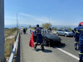 Εικόνες από θανατηφόρο τροχαίο Εικόνες από θανατηφόρο τροχαίο