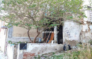 Απανθρακώθηκε άνδρας σε φωτιά που ξέσπασε σε σπίτι στα Χανιά Απανθρακώθηκε άνδρας σε φωτιά που ξέσπασε σε σπίτι στα Χανιά