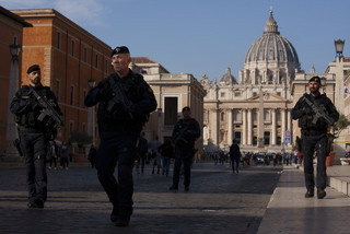 Ρώμη: Μπαράζ συλλήψεων μελών της Ντραγκέτα &#8211; Πώς δρούσαν οι «νονοί» που ειδικεύονταν στο «ξέπλυμα» βρώμικου χρήματος