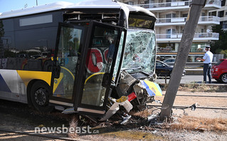 Τροχαίο με λεωφορείο στην παραλιακή: Έξι επιβάτες τραυματίστηκαν – Τι λένε οι Οδικές Συγκοινωνίες
